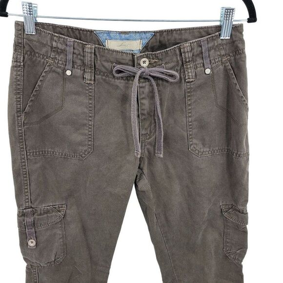 Womens Y2K Levi's Low Rise Tapered Cargo Pants 4M Army Green Drawstring Pockets - Picture 6 of 16